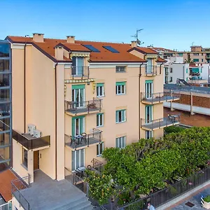 Adriana , Pietra Ligure Italia